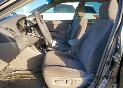 2005 Toyota Camry Le from USA, damaged, VIN 4T1BE32K35U589048